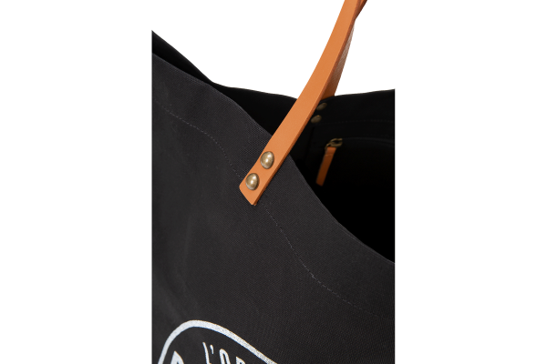 BG587-008 | ROUND LOGO TOTE BAG | BLACK - Image 3